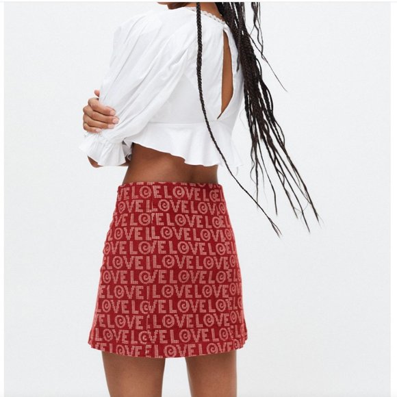 Urban Outfitters Gianna Corduroy Mini Skirt, Red M NWT - Picture 3 of 9